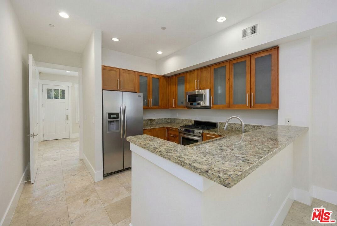 2020 Holly Dr #2020-5 - Photo 4 of 10