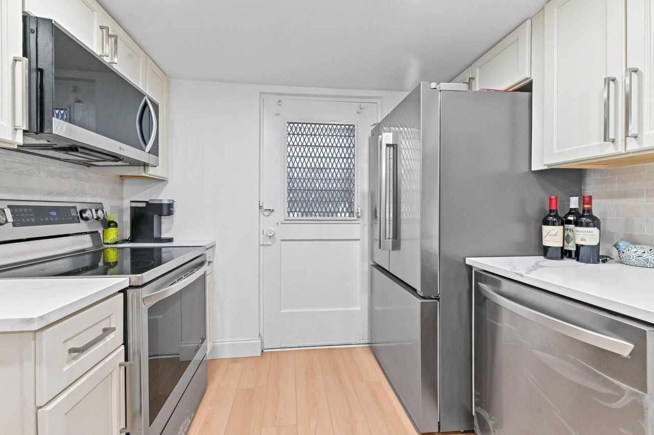 5700 Nw 2nd Ave #5700-211 - Photo 4 of 29