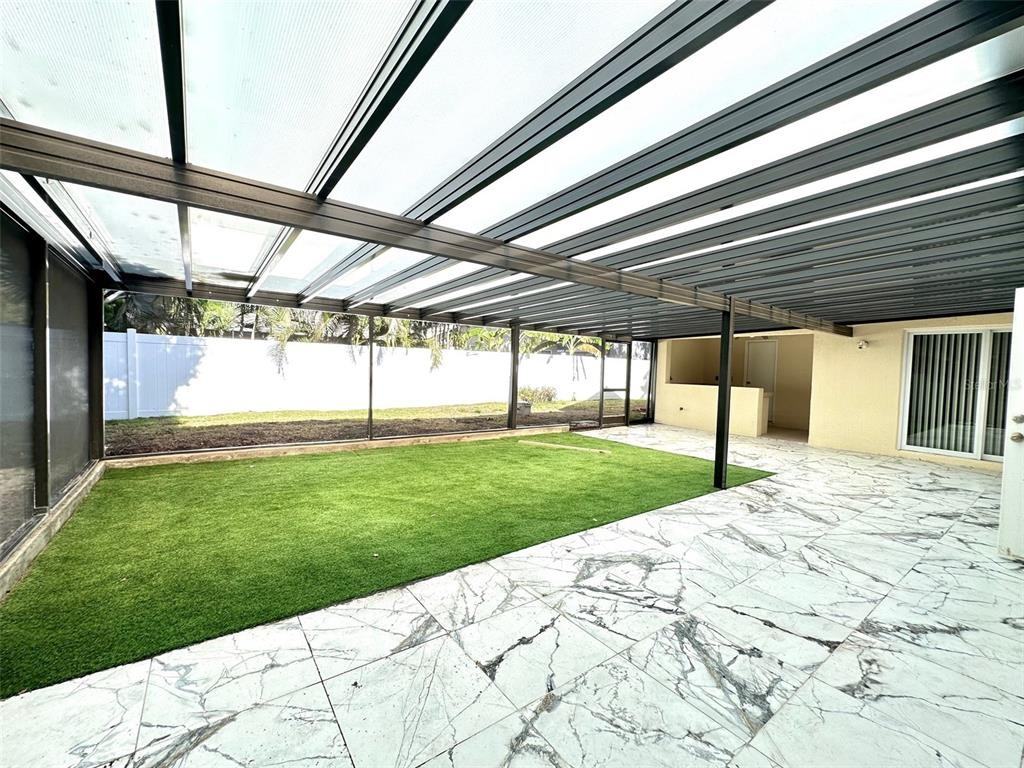 1533 Cumberland Ct W #1533 - Photo 7 of 38