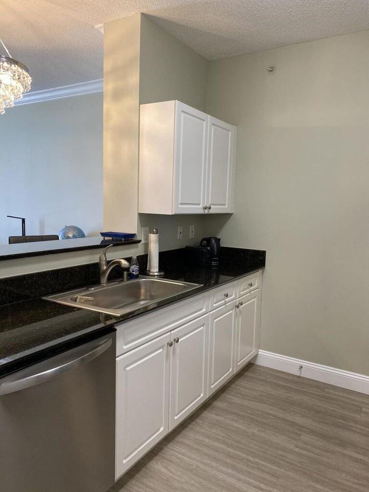 651 Okeechobee Blvd #651-1108 - Photo 6 of 19