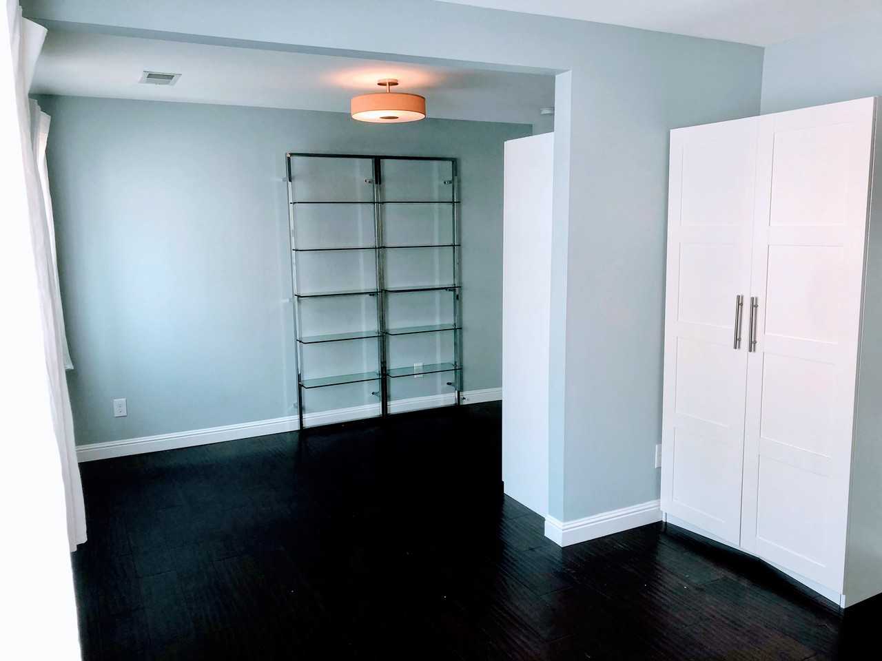 Sacramento St & Alcatraz Ave - Photo 4 of 16