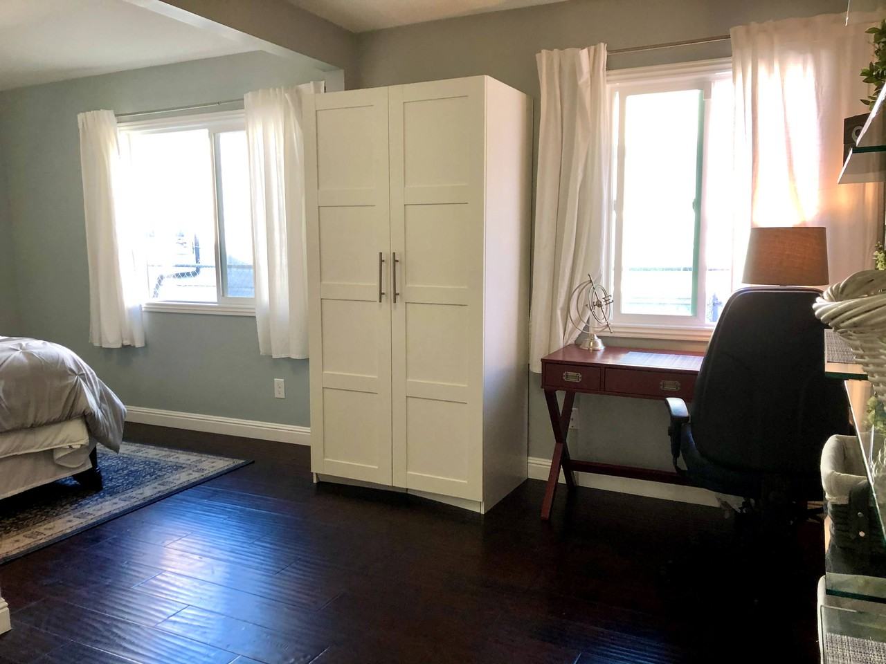 Sacramento St & Alcatraz Ave - Photo 2 of 16