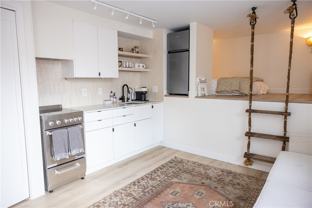 160 Avenida Florencia #160C - Photo 1 of 1