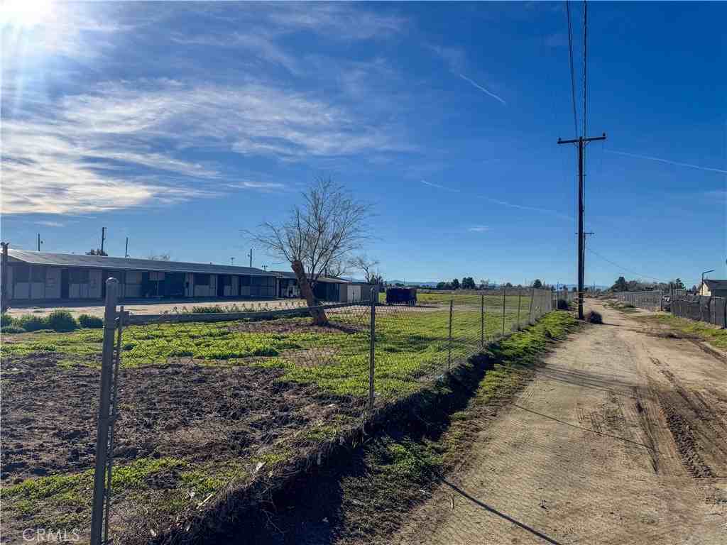 44665 95th St E #44665 - Photo 7 of 34