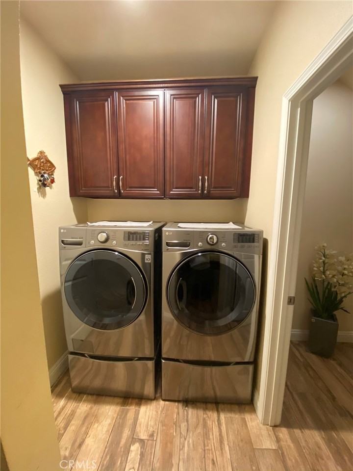 9116 Florence Ave #9116 - Photo 5 of 33