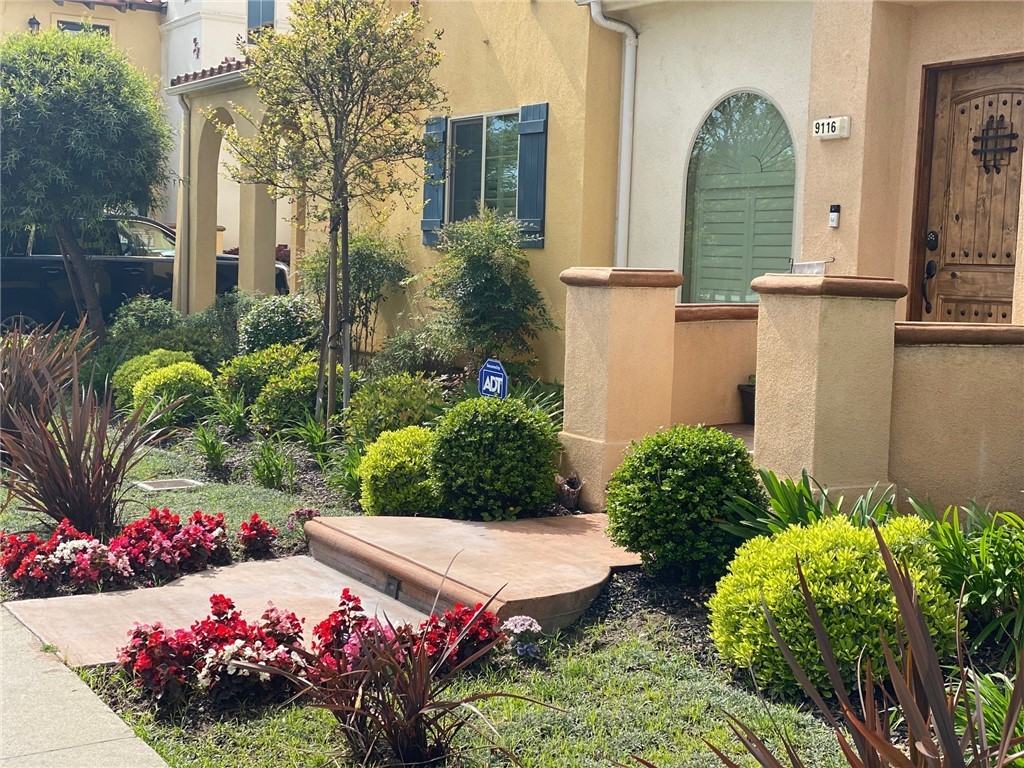 9116 Florence Ave #9116 - Photo 6 of 33