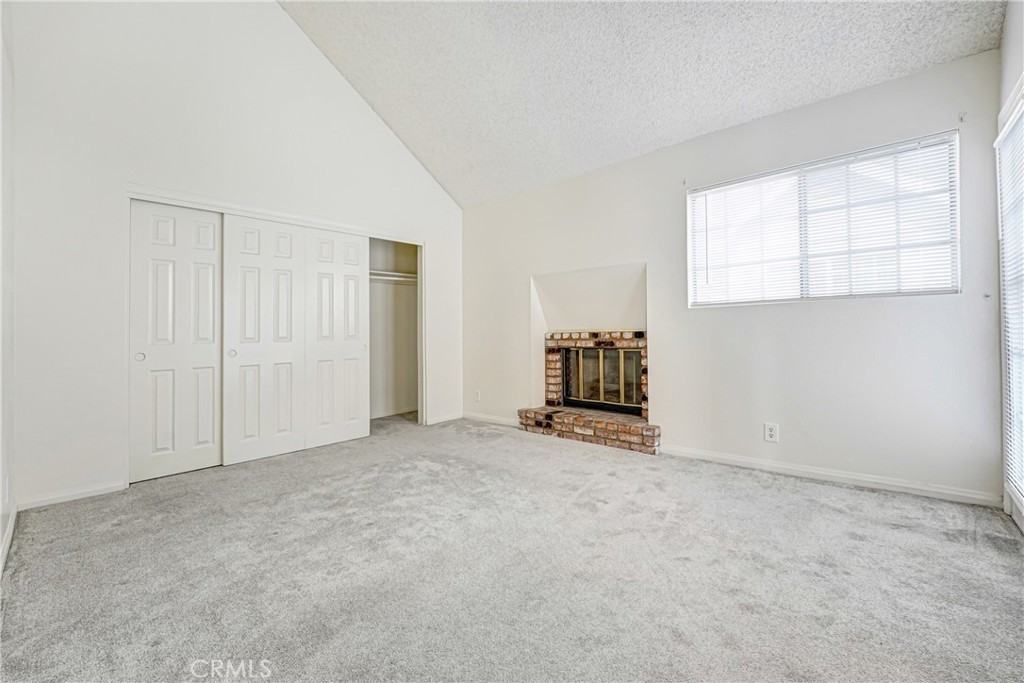 1835 S Alta Vista Ave #1835B - Photo 3 of 10