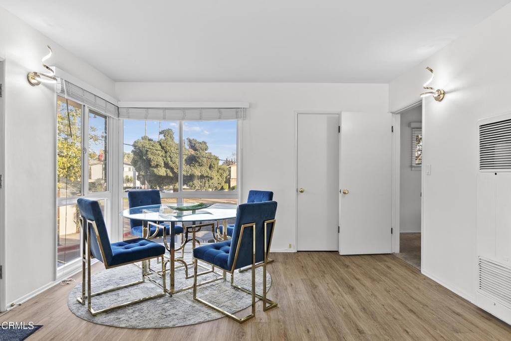 2463 Federal Ave #2463 - Photo 5 of 13