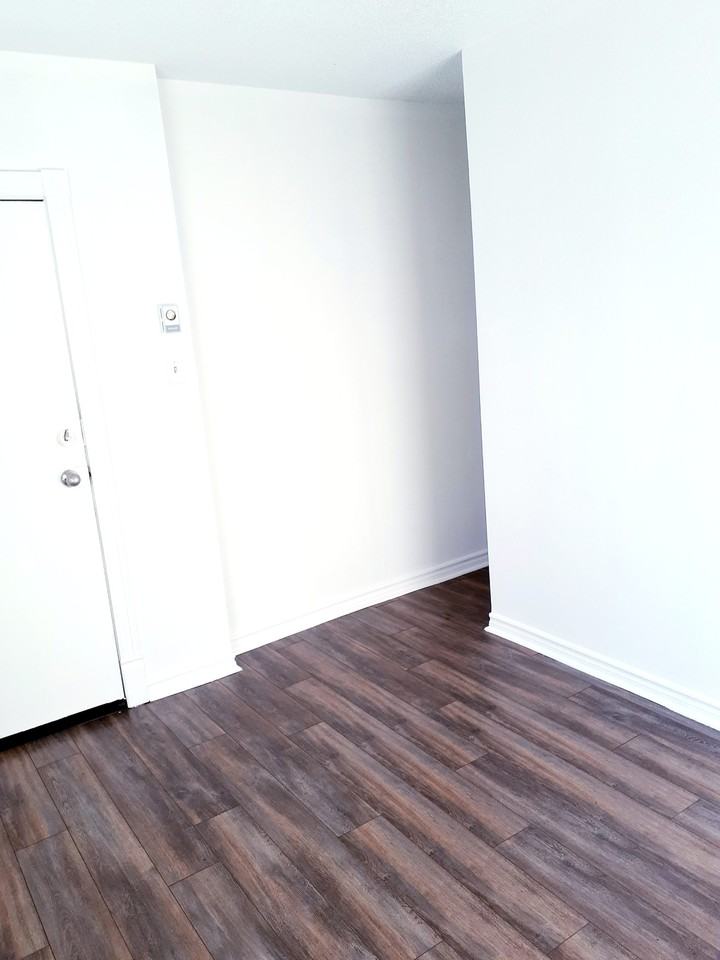 55 Rue Papineau, J8X 1T9 Gatineau, Canada Quebec - Photo 5 of 12