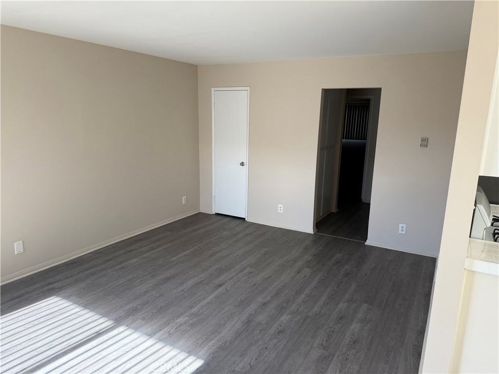 5855 Tujunga Ave #5855-2 - Photo 3 of 13