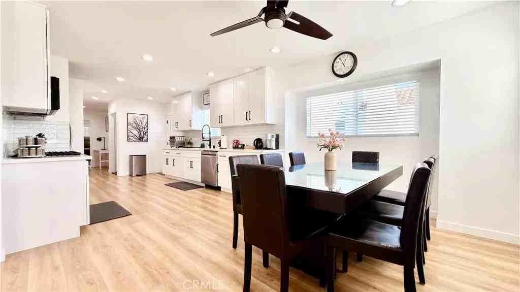 515 Florence Ave #515-1 - Photo 6 of 30