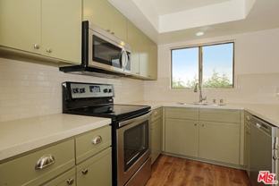 5000 S Centinela Ave - Photo 1 of 1