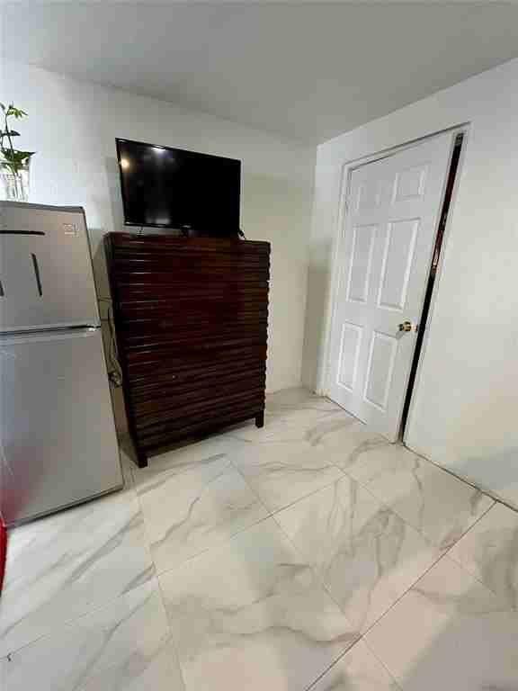 748 W Dayton Cir #748 - Photo 2 of 2