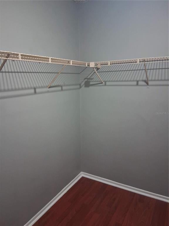 2561 Grassy Point Dr