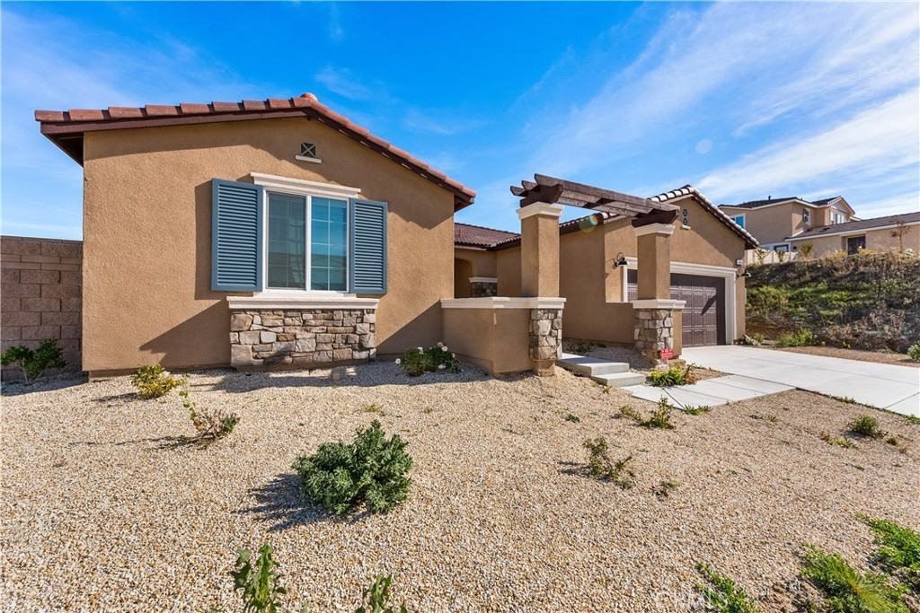 41846 Castello Ln #41846 - Photo 4 of 46