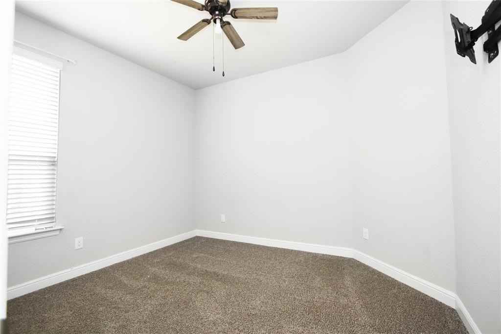 2405 Moon Ranch Dr #2405