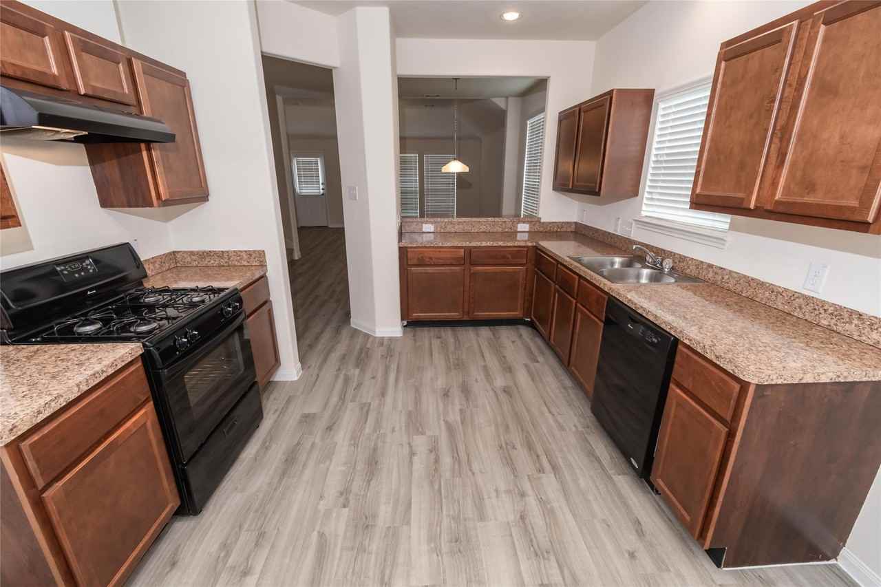 2606 Montecito Ln #2606