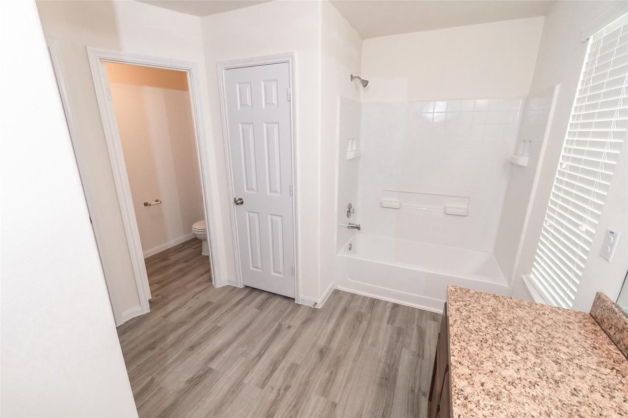 2606 Montecito Ln #2606 - Photo 5 of 10