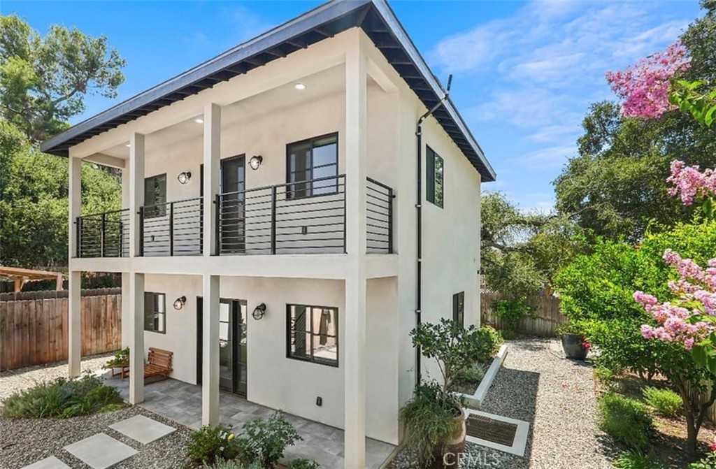 720 W Altadena Dr #7201-2 - Photo 5 of 10