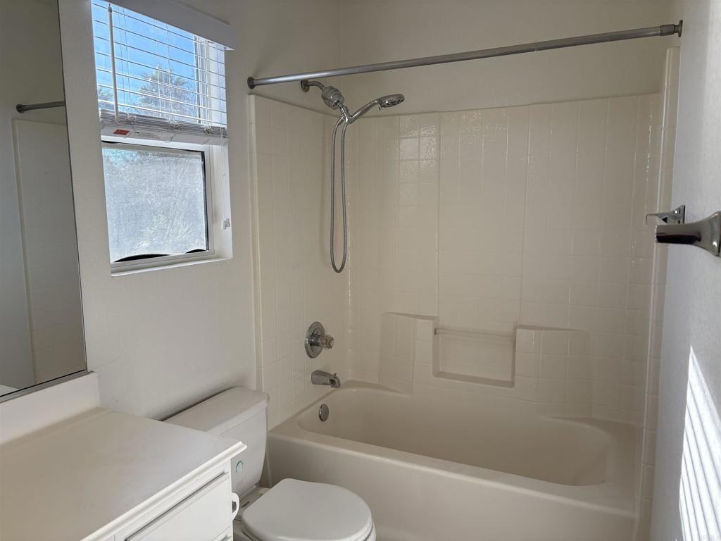 367 Rimhurst Ct #367 - Photo 7 of 47