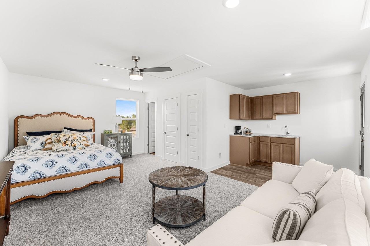 379 Arrowwood Blvd #379