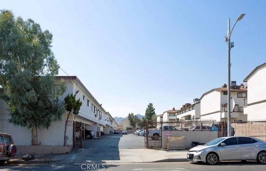 13050 Dronfield Ave #13050-14 - Photo 4 of 6