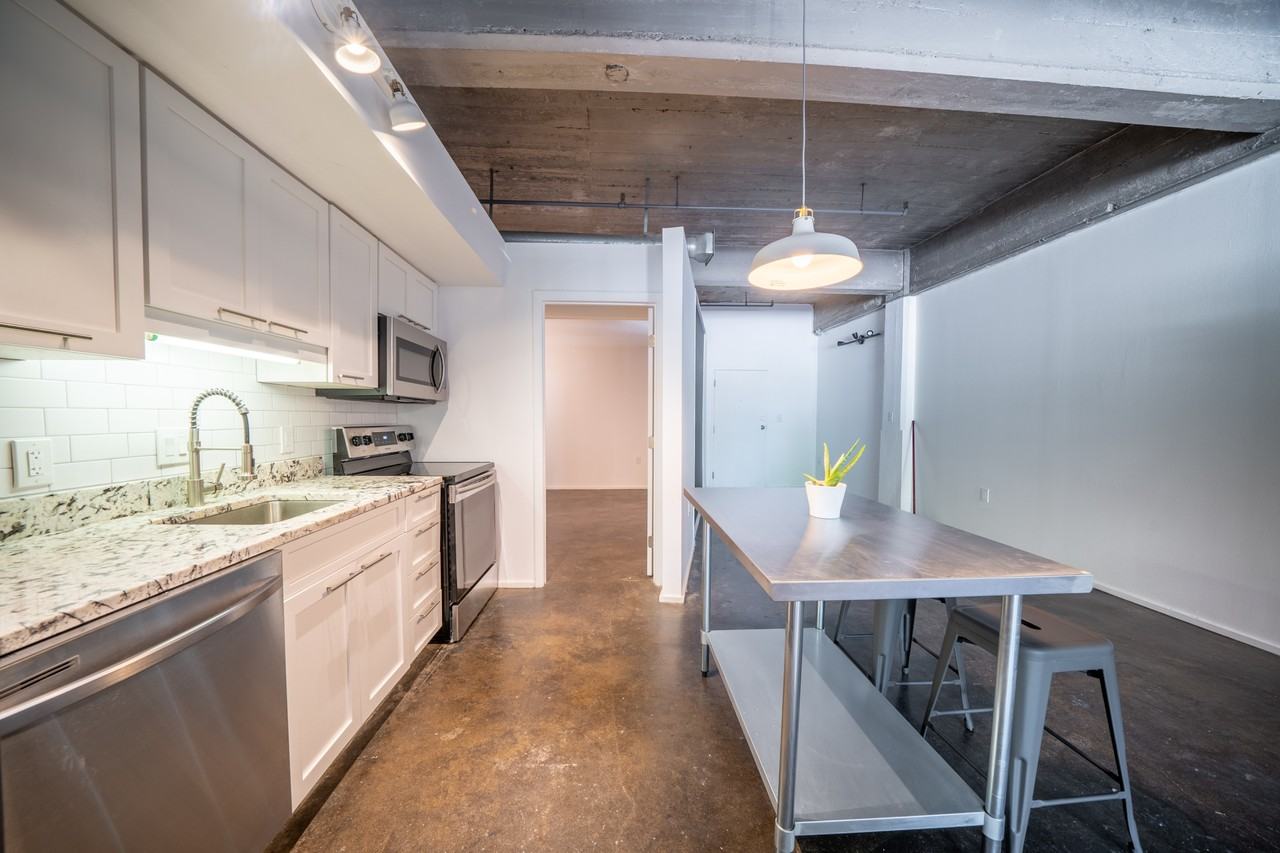 75 John Wesley Dobbs Ave NEUnit 307 #307 - Photo 3 of 10