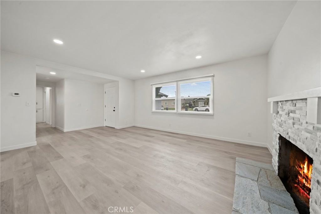 17422 Meer Cir #17422 - Photo 4 of 17