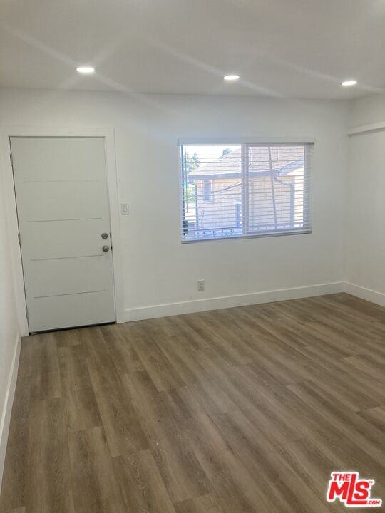 1101 W 106th St #1101-8 - Photo 3 of 13