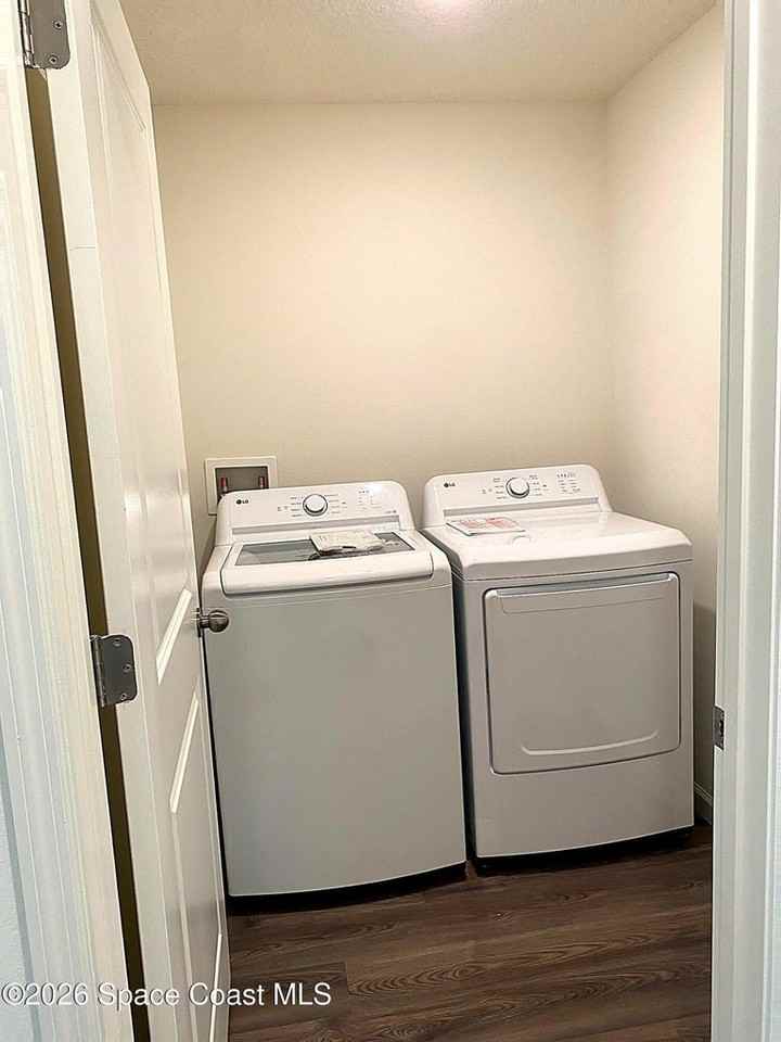 812 Brookfield St Se #1 - Photo 7 of 8