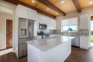 29433 1/2 Cole Grade Rd #29433 - Photo 1 of 1