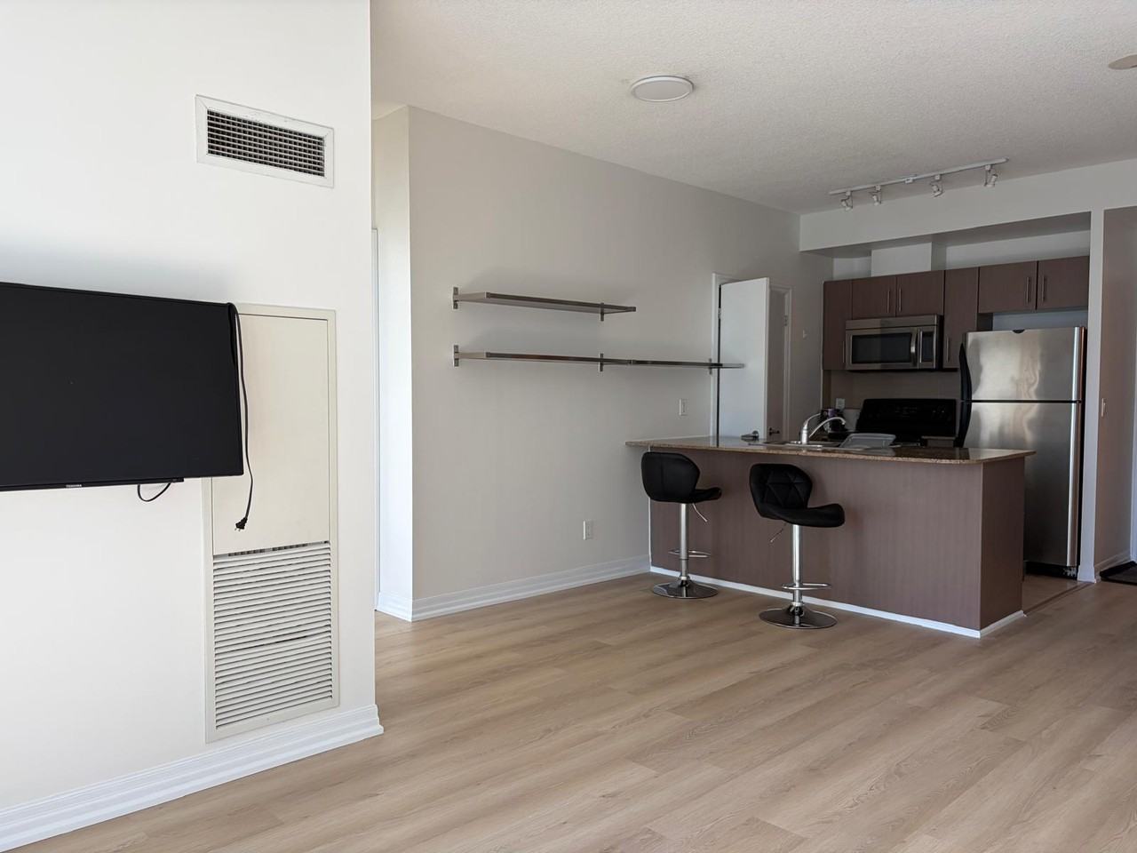 Yonge St & Lake Shore Blvd E - Photo 6 of 19