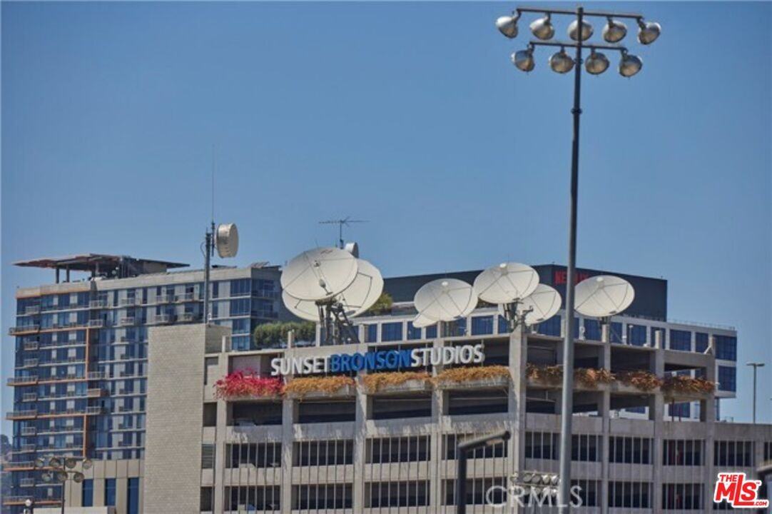 1275 N Wilton Pl #1275C - Photo 7 of 18