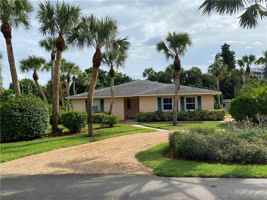 featured image of 956 Tulip Ln #956