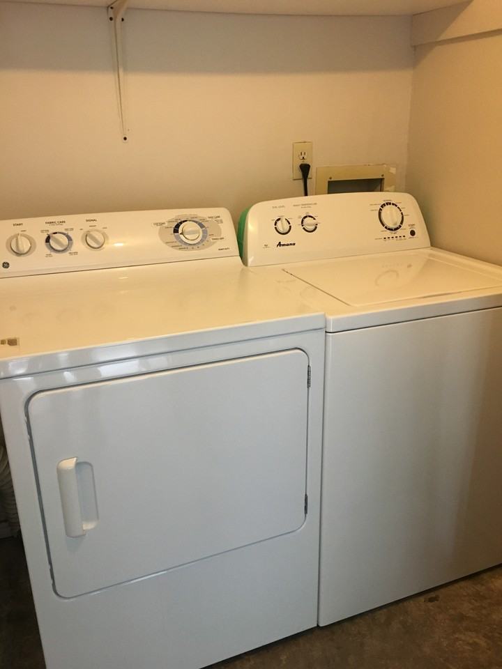 207 Wisconsin St #1 - Photo 7 of 7