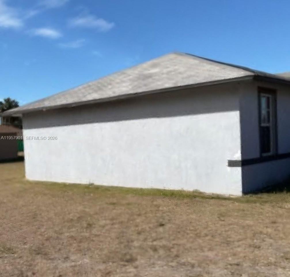 3241 Willin St #3241