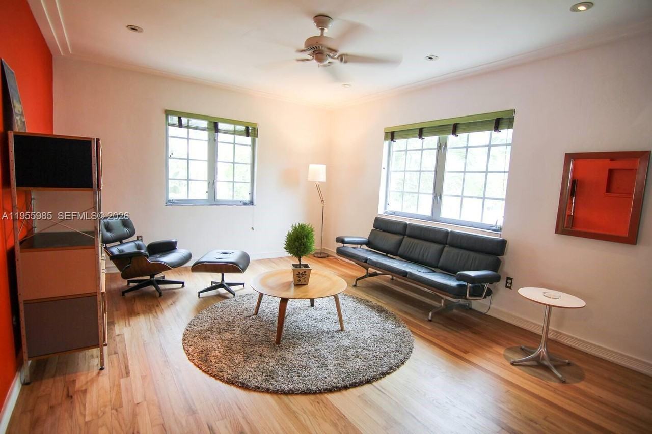 400 Blk Meridian #400 - Photo 2 of 20