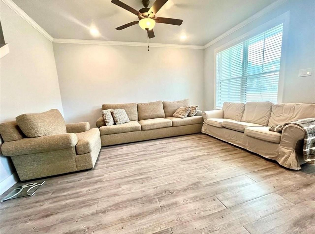 2126 Crescent Pointe Pkwy #2126 - Photo 3 of 15