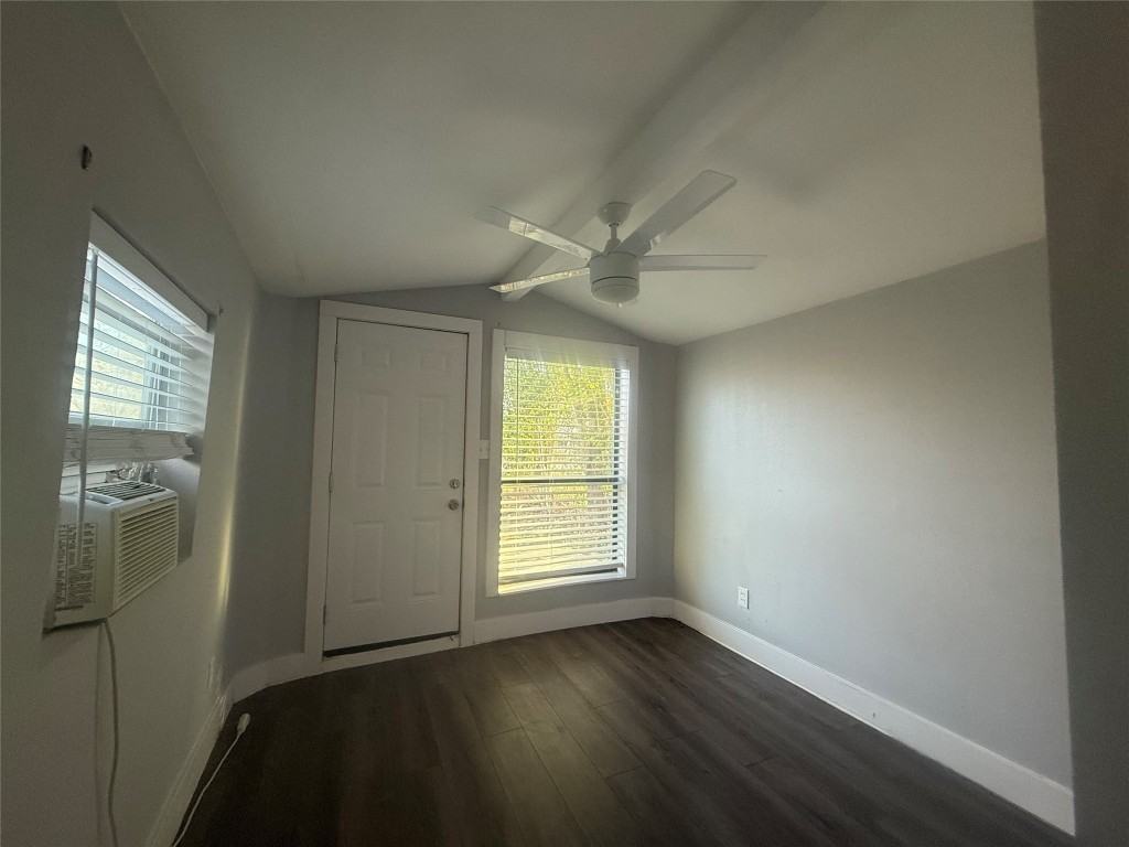 2113 River Rd #2113A - Photo 2 of 12