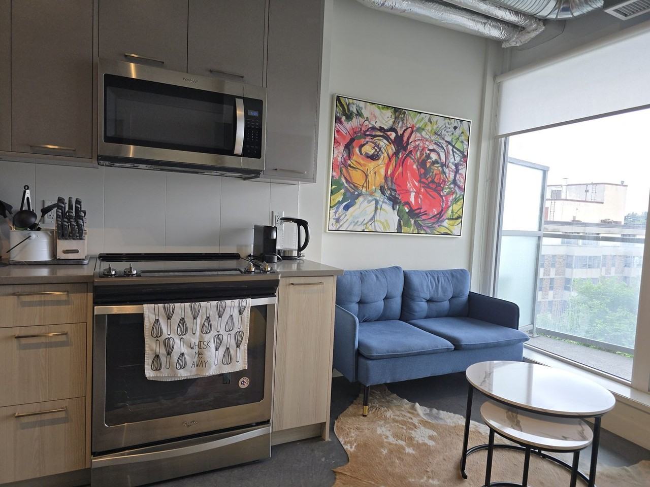 8 Avenue Southeast - Photo 2 of 18