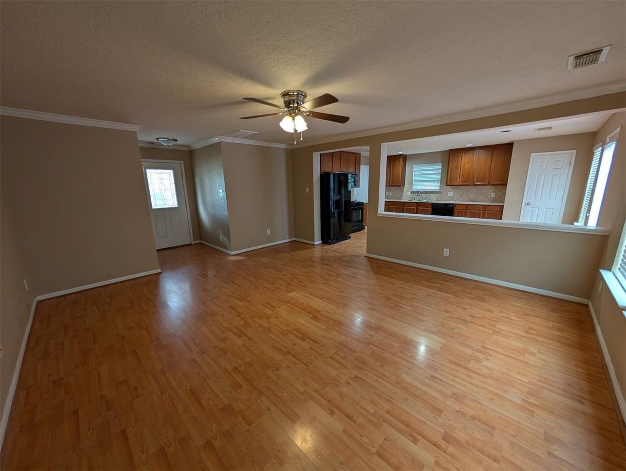 29222 Legends Green Dr #29222 - Photo 3 of 18