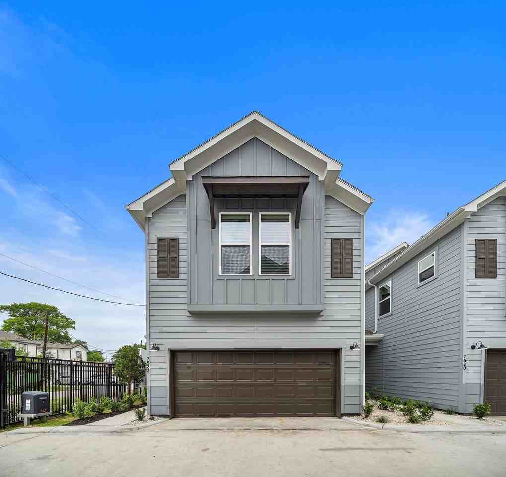 7520 Sandle St #7520 - Photo 4 of 26