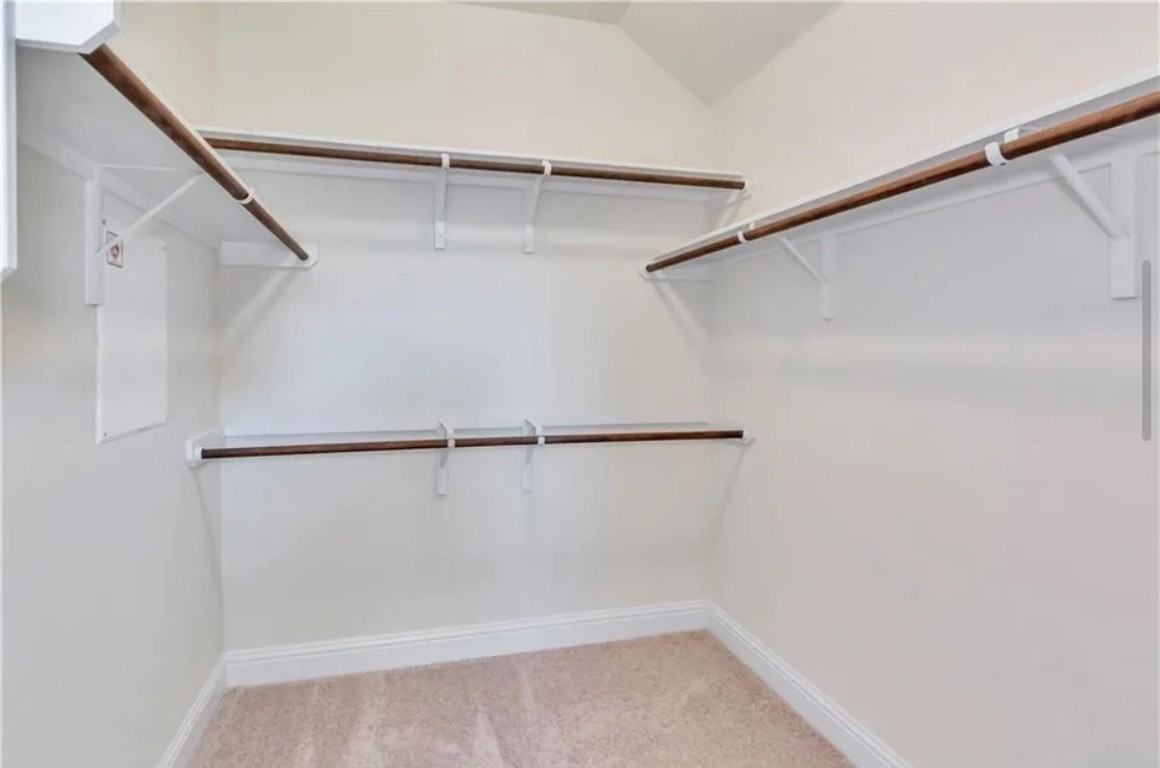 805 Vaughn St #805 - Photo 6 of 23