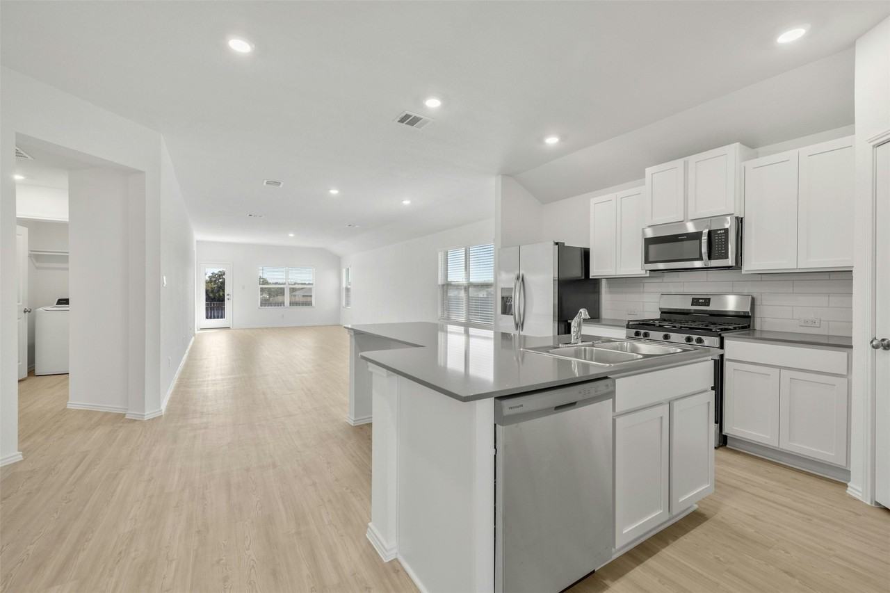 4120 Brightwell Ranch Rd #4120 - Photo 7 of 28