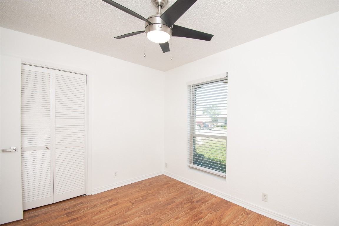 501 Greenway Dr #501 - Photo 4 of 20