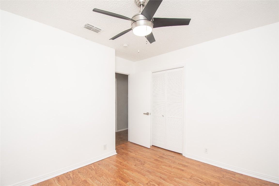 501 Greenway Dr #501 - Photo 5 of 20