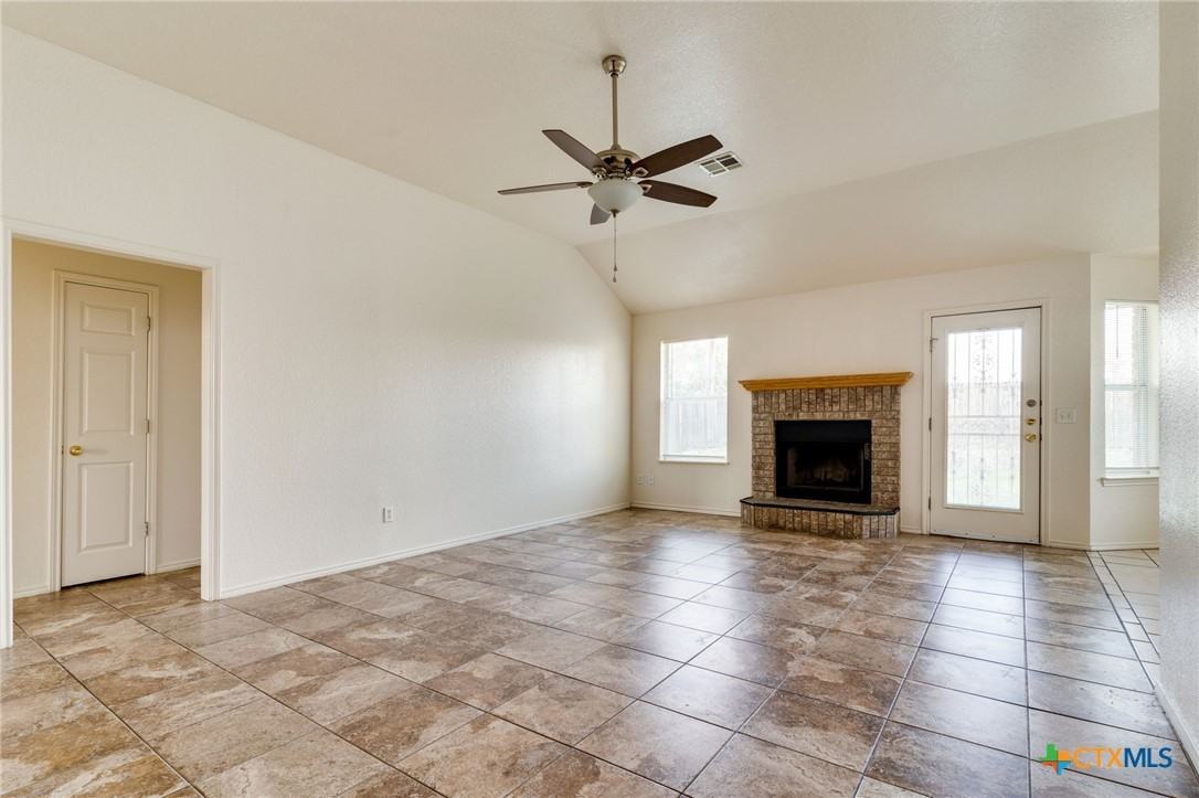 4001 Bade Ct #4001 - Photo 6 of 16