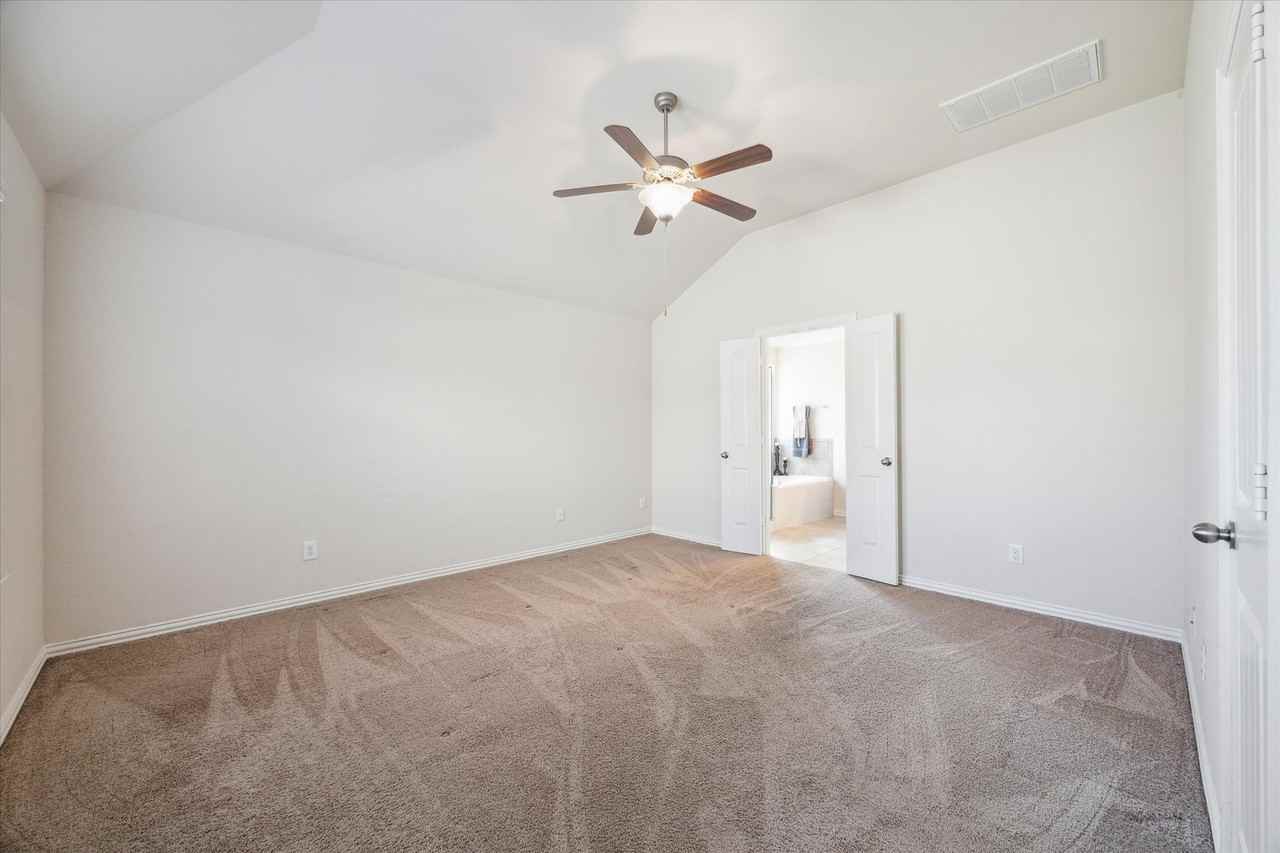 5213 Kendall Glen Ct #5213 - Photo 4 of 11