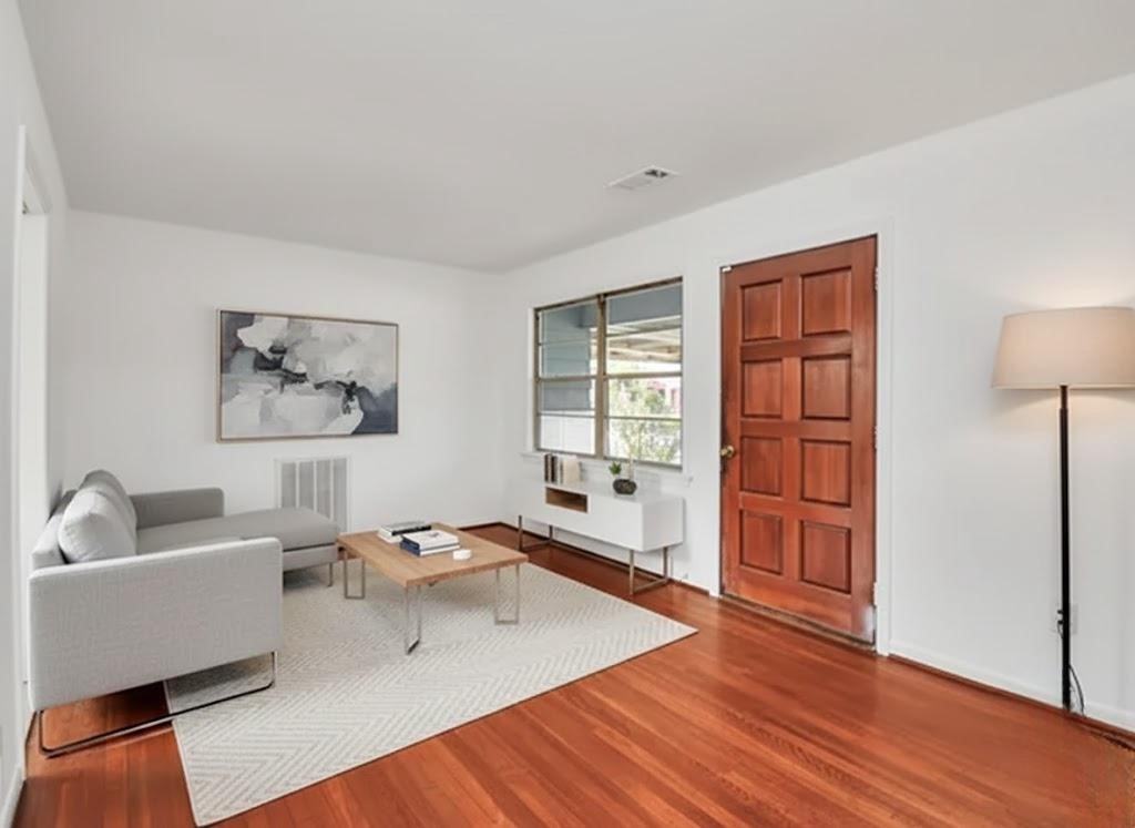 8534 Fillmore St #8534 - Photo 7 of 39