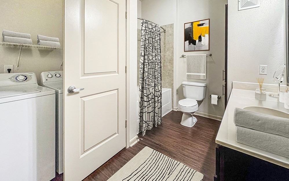 206 Mcgowen St #206-3401 - Photo 5 of 17